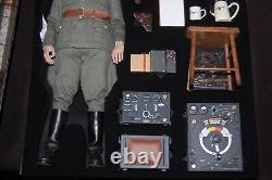 1/6 DID WWII GERMAN Communications Set MAJOR ACHBACH D80096