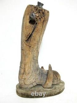 17th CENTURY CARVED RELIC FROM A LARGE WOODEN STATUE C1690'S