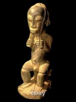 African art, specially handcrafted from Senufo male figure sculpture, 679