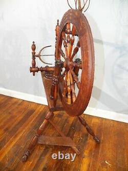 Antique American Spinning Wheel from early 1800's