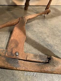 Antique American Spinning Wheel from early (Flax Wheel) 1800's Hand Made