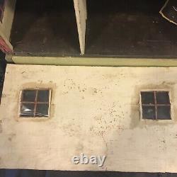 Antique Primative USA 16x10 ¼x12H Dollhouse. All original. From early 1900'S