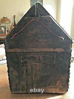Antique Tramp Art An American Art Form Primitive Made From Found Wood
