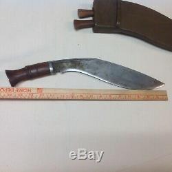 Antique kukri knife from the royal place arms catch in Nepal