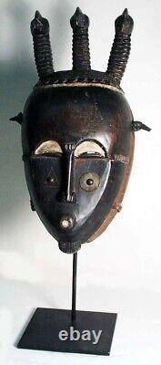 Authentic African Yaure wood mask from Cote d'Ivoire