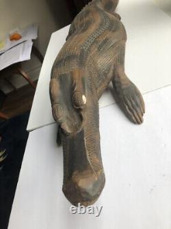 Carved wooden crocodile from Papua New Guinea - lifesize antique