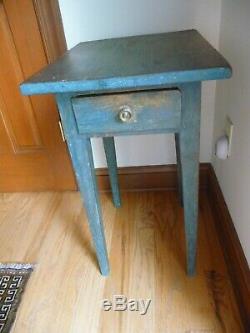 Fantastic HEPPLEWHITE Table/Stand from Maine-Original Blue Paint c1840