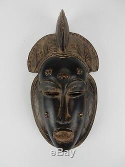 Gorgeous Intricately Carved Mask From Chamba Tribe of Nigeria 10 inches