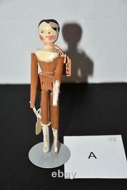 Grodnertal Penny Wooden Peg Doll from the 1900s Set of 4 Penny Dolls