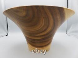 Hand-Crafted MCM Wilga Wood Bowl from Australia, Used, Great Condition