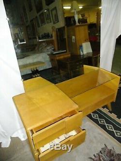 Heywood-Wakefield Mid Century Vanity from the Trophy Collection