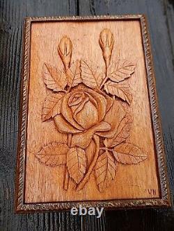 Magnificant Rose Chip Carving from the City of Roses, Portland, OR, 1986. MINT