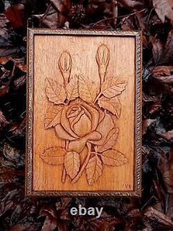 Magnificant Rose Chip Carving from the City of Roses, Portland, OR, 1986. MINT