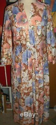 Natalie Wood Personally Owned Worn 1970's Multi-Color Print Dress from Costumer