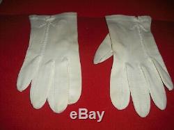 Natalie Wood Personally Owned & Worn White Cotton Gloves from Costumer