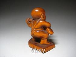 Netsuke Child Yellow Yang Wood Carving from Japanese antiques #209