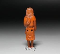 Netsuke Fisherman Yellow Yang Wood Carving from Japanese antiques #286