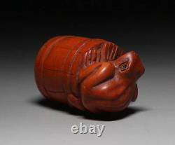 Netsuke Frog Yellow Yang Wood Carving from Japanese antiques #255