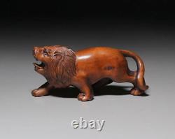 Netsuke Lion Yellow Yang Wood Carving from Japanese antiques #232