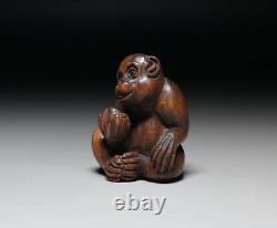 Netsuke Monkey Yellow Yang Wood Carving from Japanese antiques #279