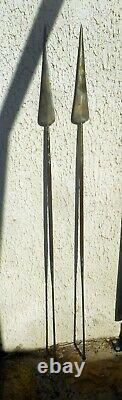 OLD TWO AFRICAN SPEARS FROM MADAGASCAR, CIRCA 1930, IRON AND WOOD, sagaie lance