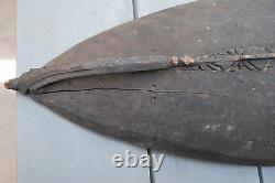 Old New Guinea Carved Wooden Ramu River Bowl 19thC with patina from years of use