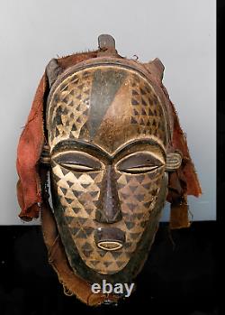 Old, Tribally used African Kuba Bwoom Mask from people of Congo ADE 3
