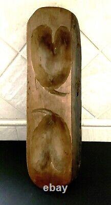 Rare C. 1880 Primitive Carved Double Bleeding Heart Maple Sugar Mold From Maine