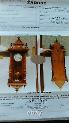 Really beautiful warm ANTIQUE CLOCKS & WEATHER STATIONS FROM AROUND THE WORLD