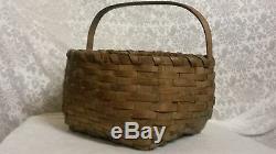Splint Made Basket with Handle from New England 1800's