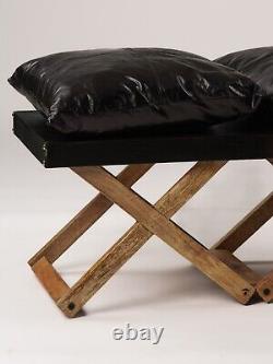 The Crossway Lounger Black