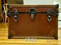 The Leatheroid MFG. Antique Steamer Trunk from 1881. Original condition #52126