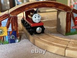 Thomas & Friends Wooden Tank Train JAMES SORTS IT OUT SET VHTF Read