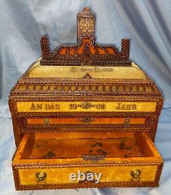 Tramp Art box, from Black Forest 1880 1900