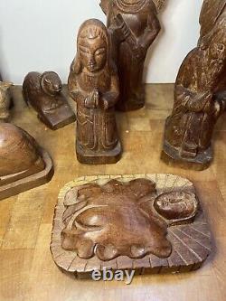 Vintage Hand carved 11 Piece Nativity Set carved from Wood Rare Christmas 3.10lb